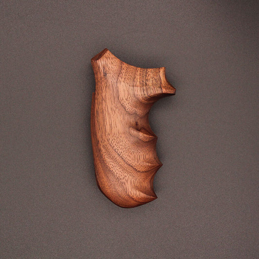 Mark V - V Frame Full Grip
