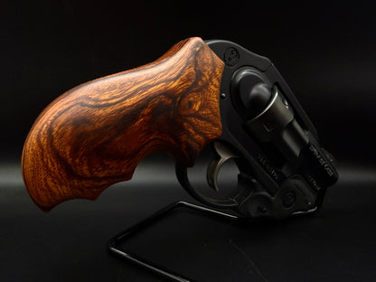 Desert Ironwood LCR Three Finger Grip