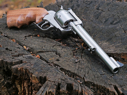 Ruger Super Blackhawk Solid Cherry Wood - Texas Grips