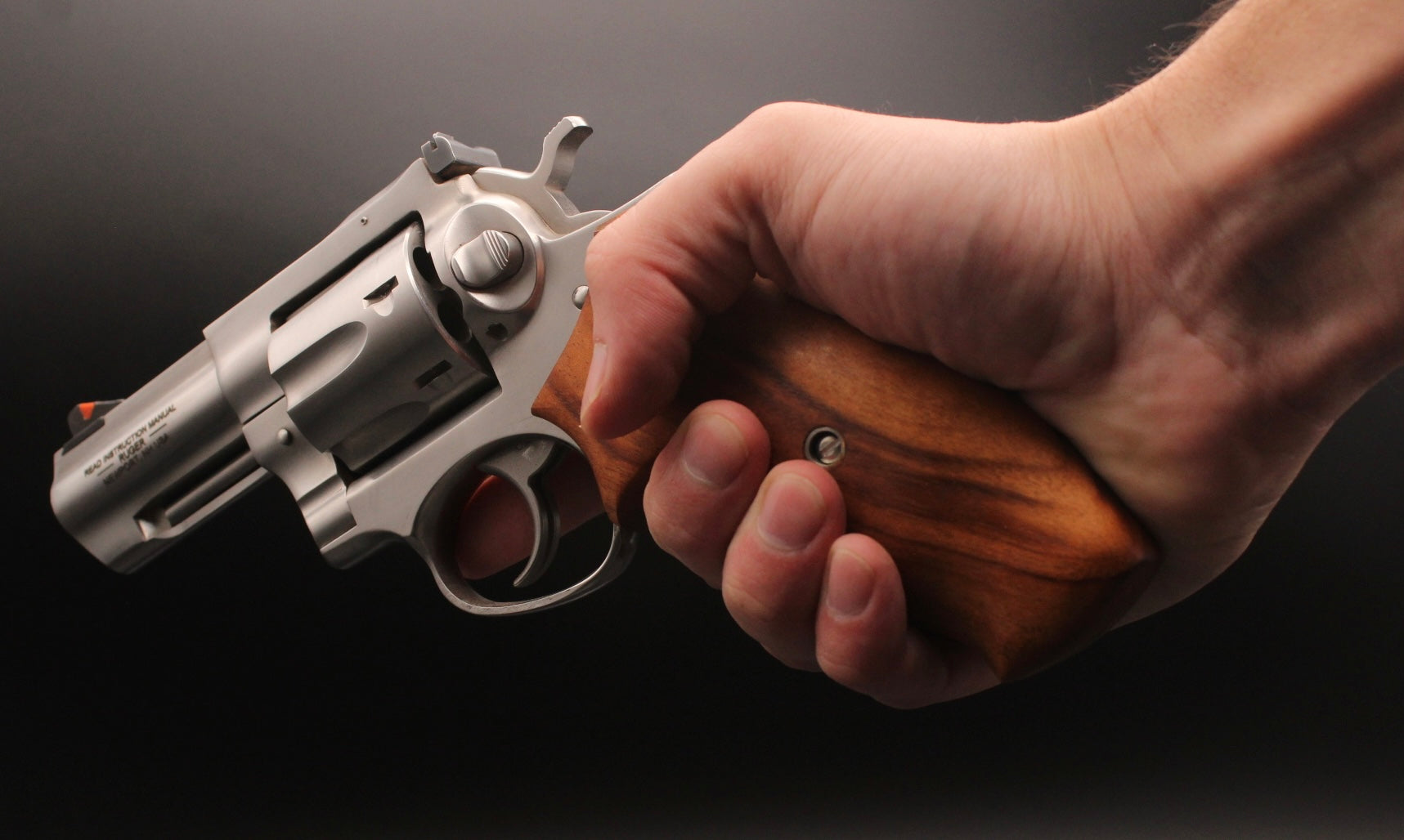 Hogue Rosewood Grips Rosewood Handgun Grip For Ruger GP-100 - Handmade Premium Revolver Grip Handgun Grip For A Ruger Gp-100 Handgun Reviews