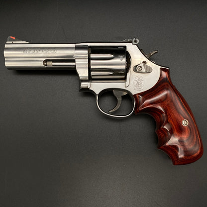 S&W 686 Badger Conversion Grip Rosewood